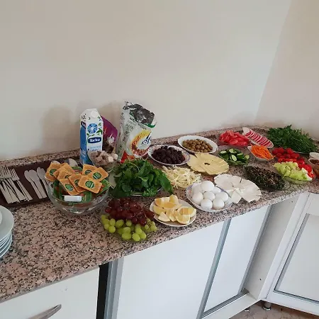Отель Garden *